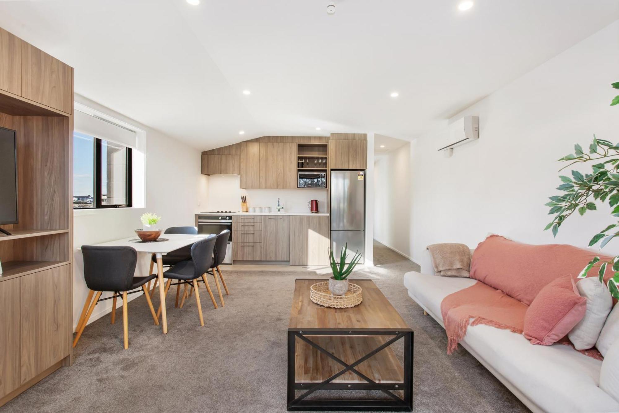 Penthouse Apartment Scenic Views-Spacious 2Br Christchurch Eksteriør bilde